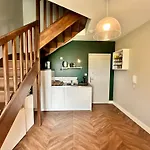 Apartment Le Bristol - Gites Canal & Chenier, Proche Gare *
