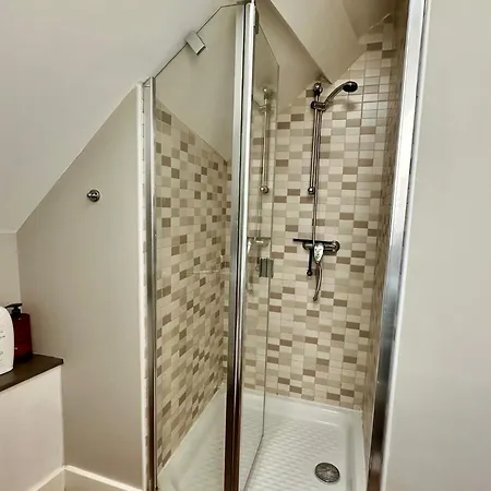 Le Bristol - Gites Canal & Chenier, Proche Gare Apartman *