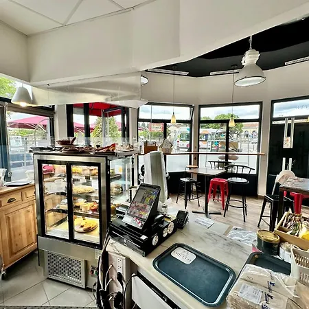 Le Bristol - Canal & Chenier, Proche Gare Apartment