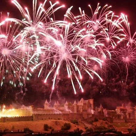 Le Bristol Canal & Chenier Canaldumidi קרקסון
