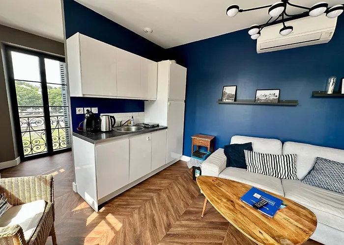 Le Bristol - Gites Canal & Chenier, Proche Gare