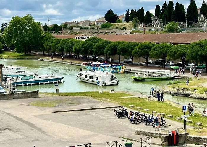 Apartman Le Bristol - Gites Canal & Chenier, Proche Gare