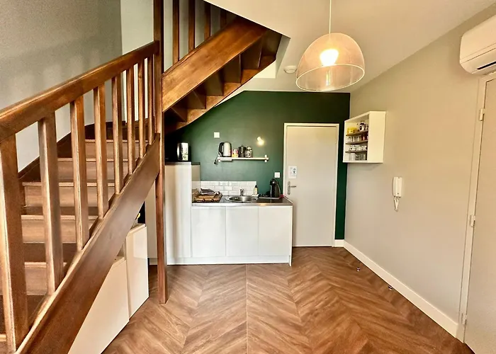 Apartman Le Bristol - Gites Canal & Chenier, Proche Gare *