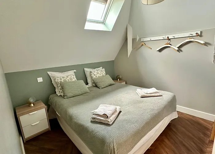 Apartman Le Bristol - Gites Canal & Chenier, Proche Gare *